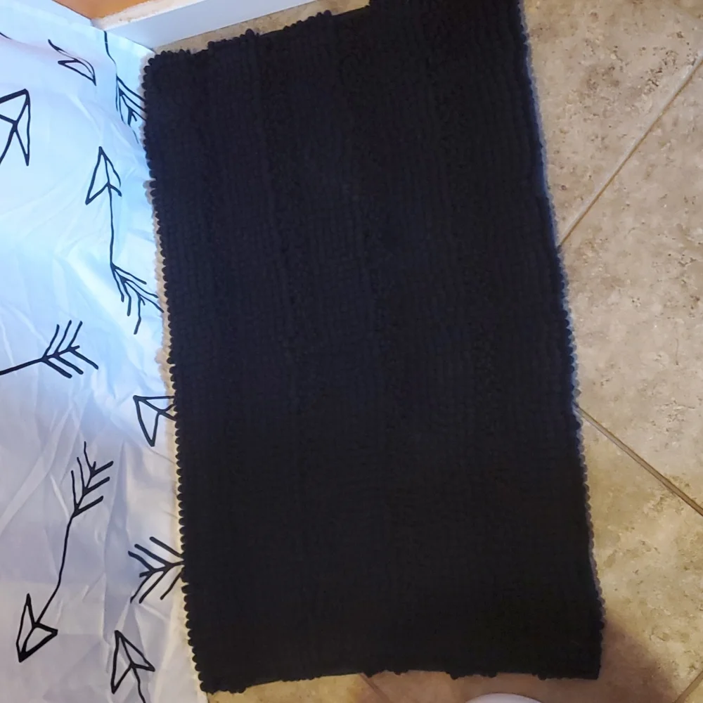 Bath Mat 🖤